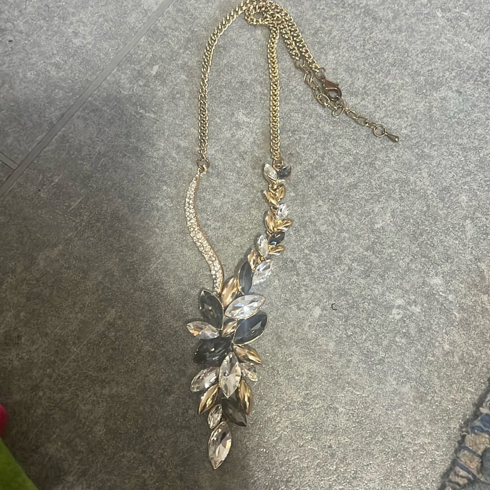 Stunning Bling Necklace